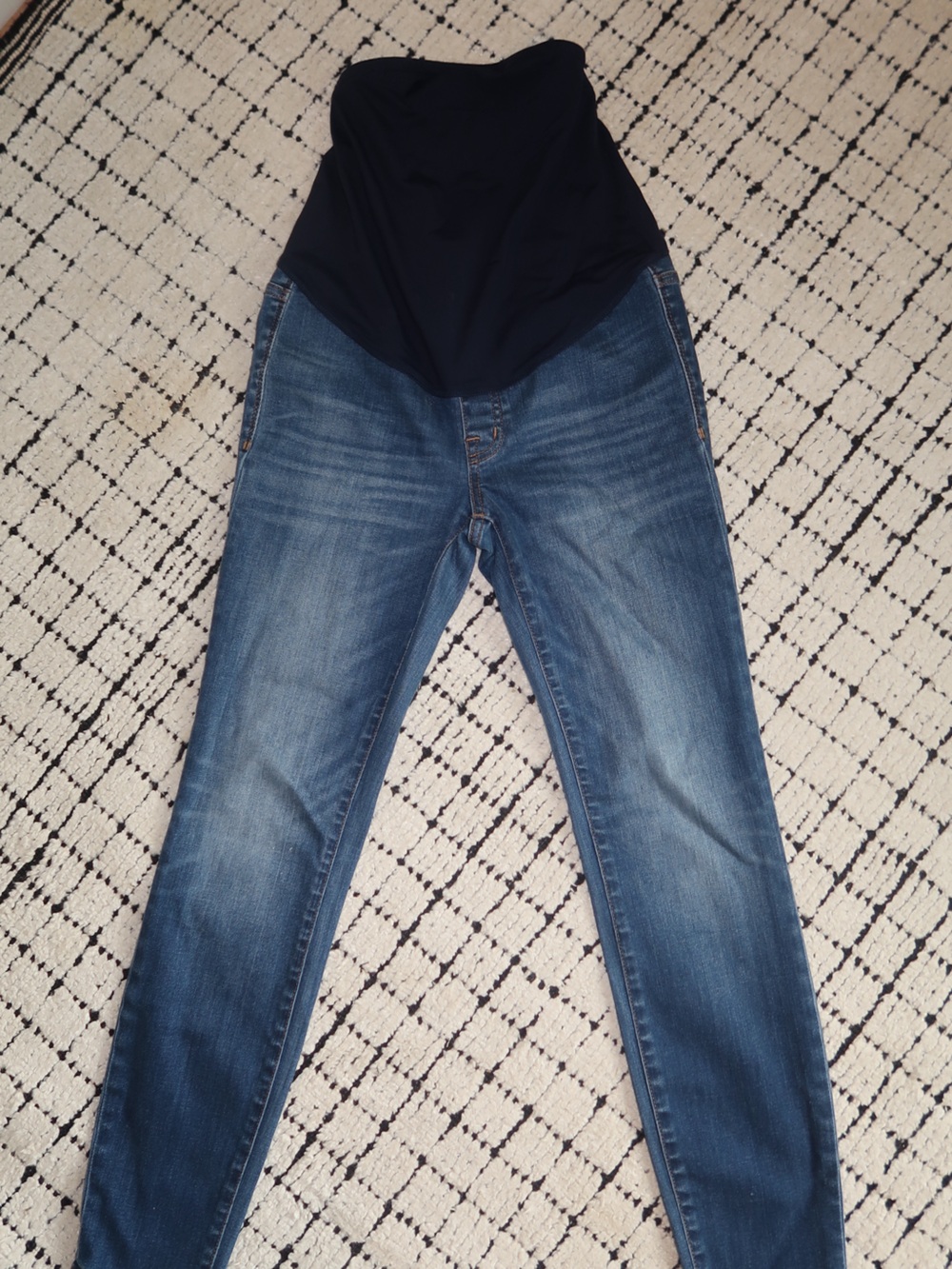 2x pairs : Madewell: maternity Dark Blue Skinny Jeans